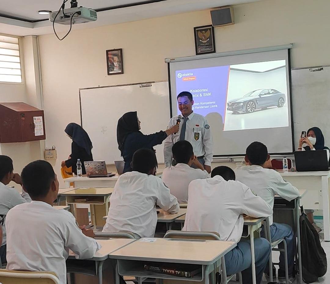 BELUM LULUS, SUDAH DIREKRUT! SISWA KELAS 12 JURUSAN OTOMOTIF SMK MUHAMMADIYAH 1 JAKARTA DIBURU PERUSAHAAN