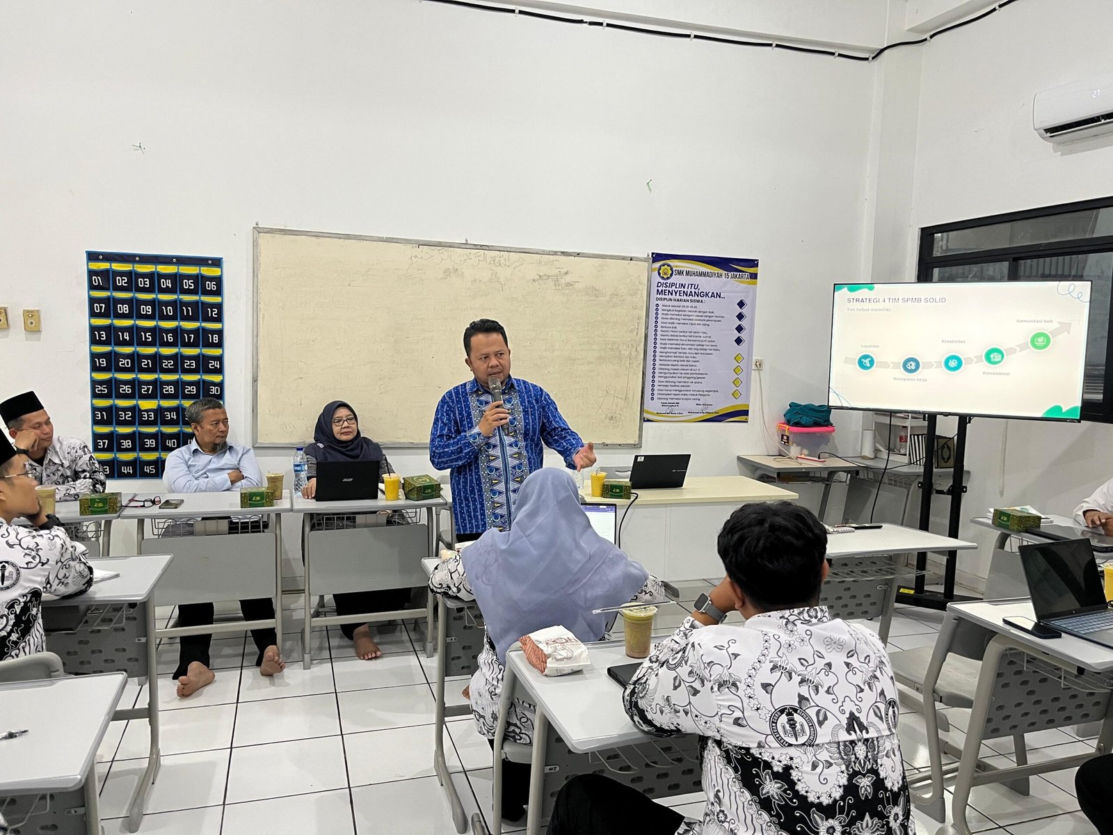 Febriantoni: Sekolah Besar Memiliki Mimpi dan Strategi Besar
