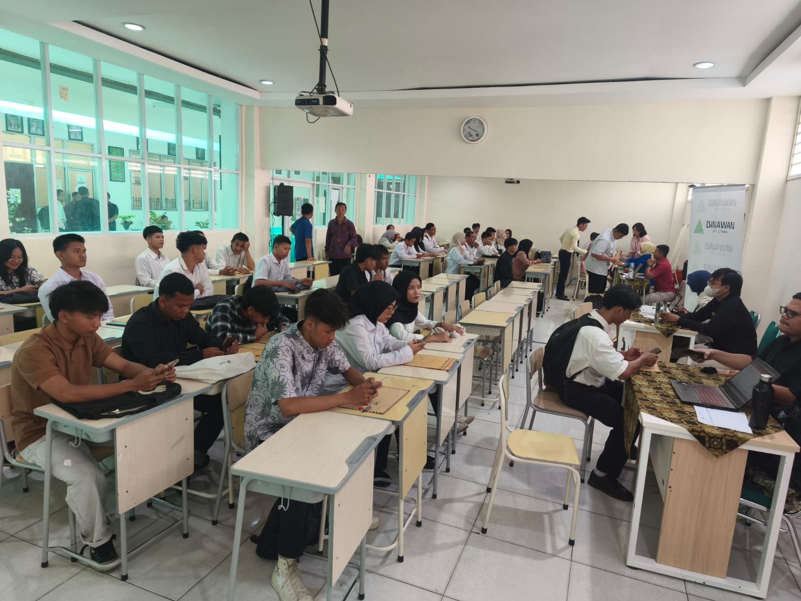 Dukung Program Pemerintah Mengentaskan Pengangguran, SMK Muhammadiyah 1 Jakarta Gelar Rekrutmen Massal
