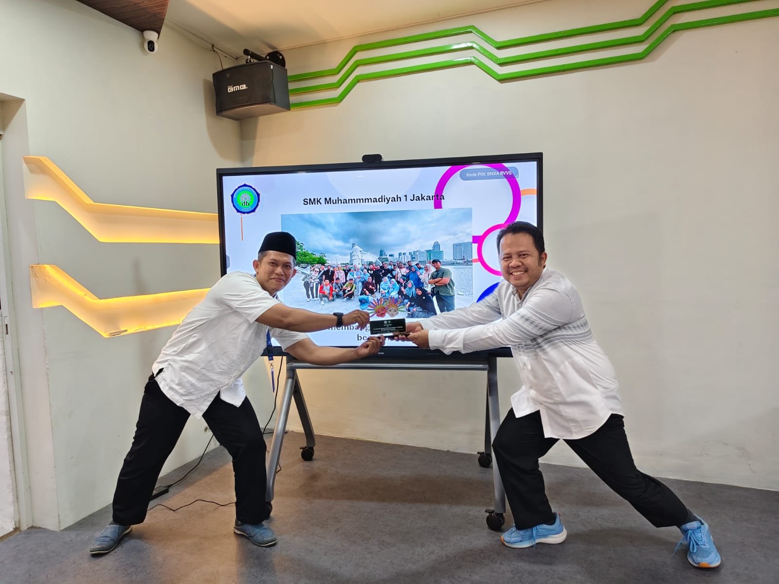 Kolaborasi SMK Muhammadiyah 1 Jakarta dengan SMK Muhammadiyah 15 Jakarta Menuju Sekolah Unggul