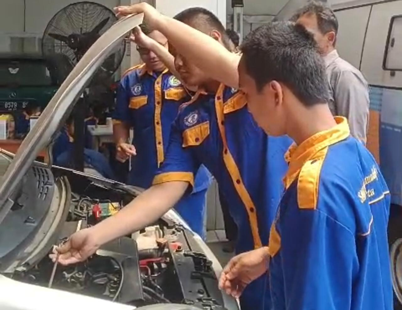 SMK Muhammadiyah 1 Jakarta Gelar Kegiatan Uji Emisi Kendaraan Bersama Dinas Pendidikan dan Dinas Lingkungan Hidup